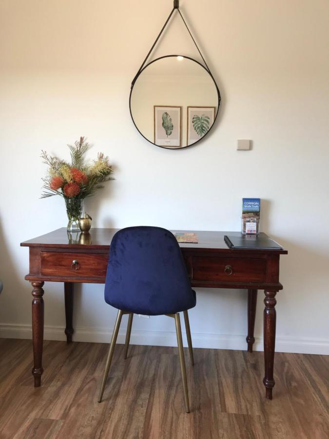 The Mains Guest House 2 Bedroom Farm Stay Corrigin Exteriör bild