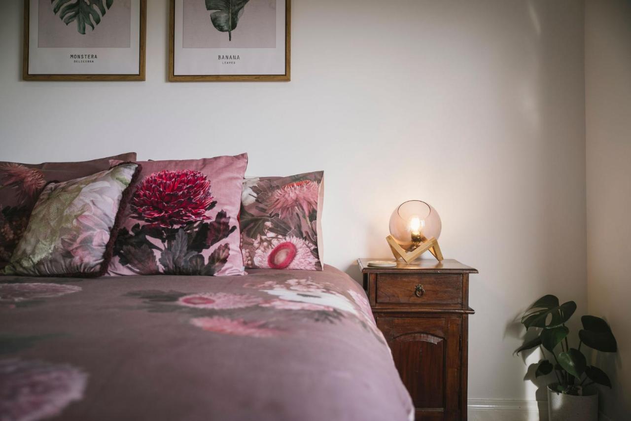 The Mains Guest House 2 Bedroom Farm Stay Corrigin Exteriör bild